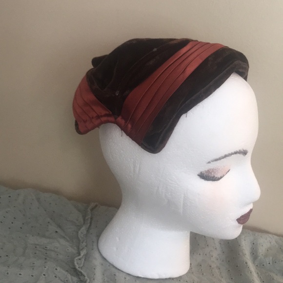 Vintage hat main image 9